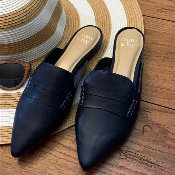 crown & ivy Shoes - ⭐️⭐️NWOT Crown & Ivy Slip on Sz 7.5M Blue Summer Fun⭐️⭐️
